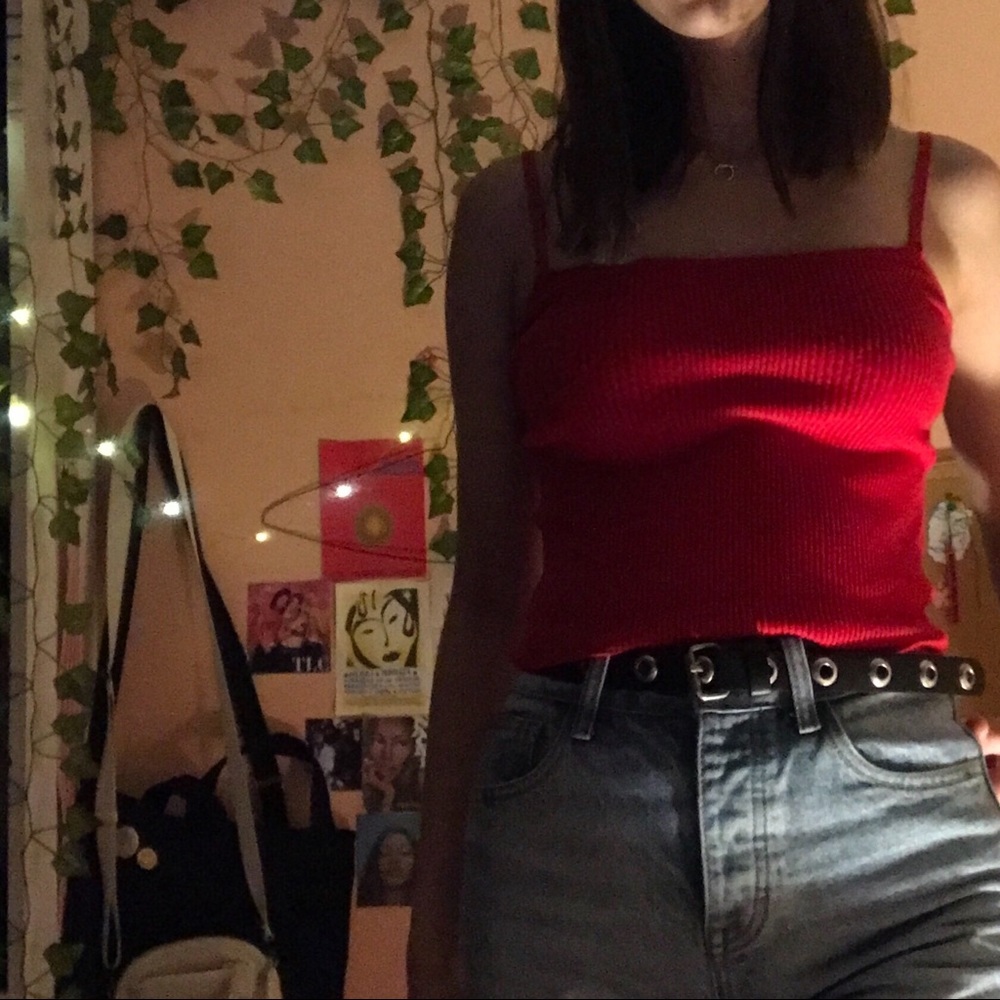 red tank top